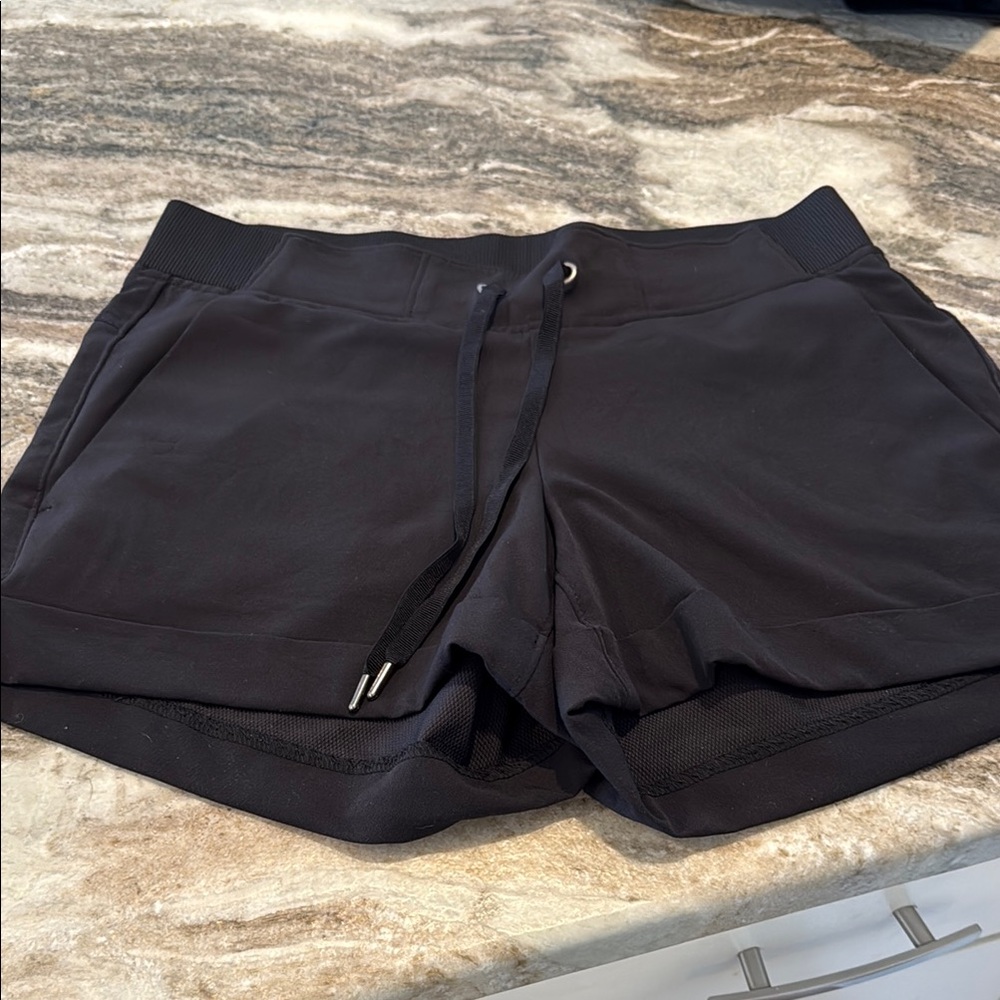 Athleta Women's Black Shorts